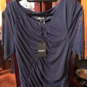 DKNY top